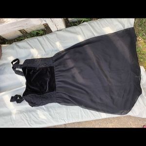 Xhiliration women’s black lace dress